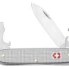 Victorinox Pioneer Alox Silver 0.8201.26 Couteau Suisse -Victorinox Boutique 5V0 8201 26 02 victorinox pioneer alox silver 5V0 8201 26 d2