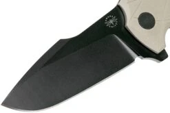 Amare Knives Coloso, Tan G10, Black Blade, Couteau De Poche -Victorinox Boutique AS COL TAN 03 amare knives