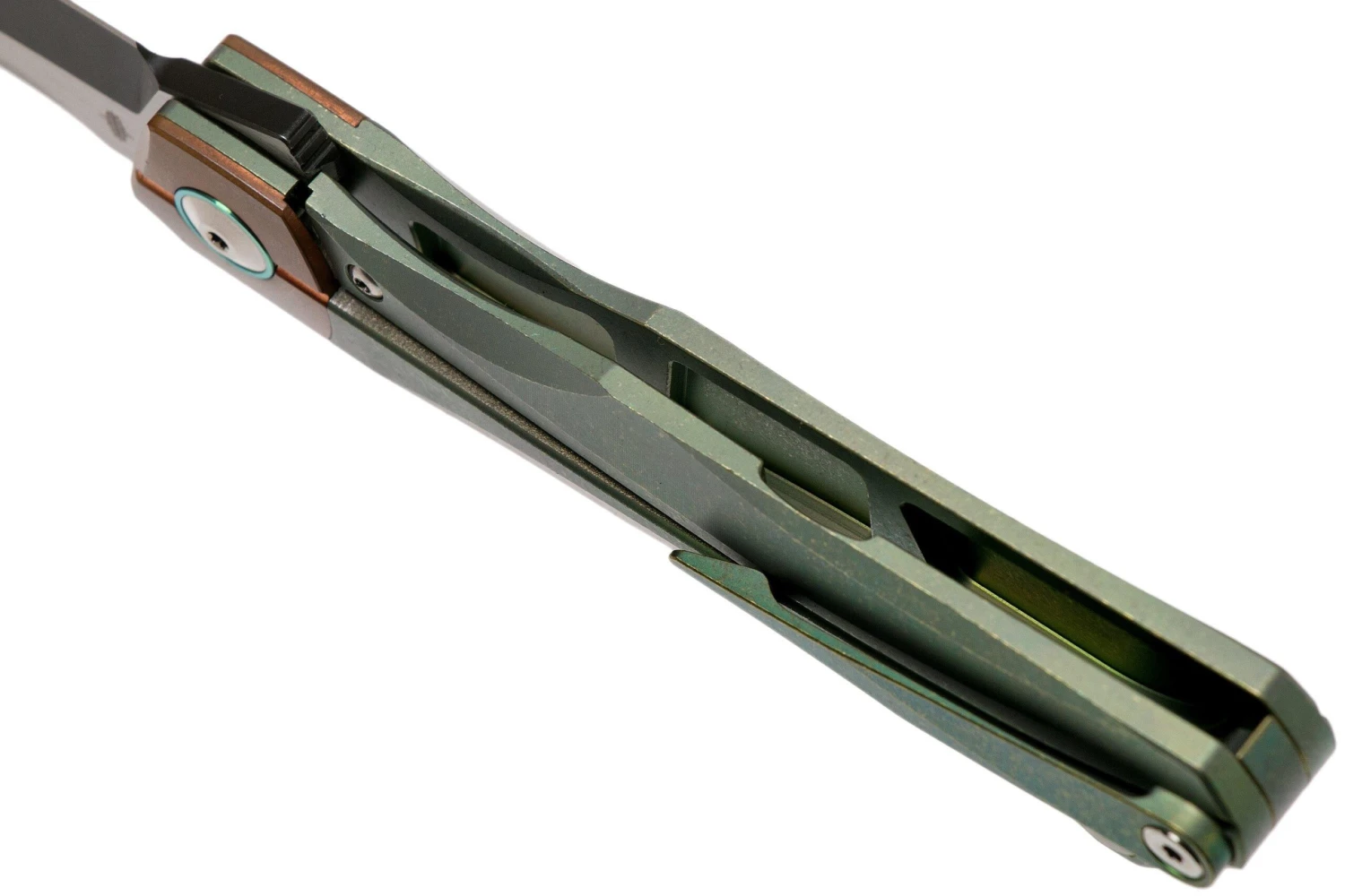Bestech Thyra BT2106E Green Stonewashed Titanium, Copper Bolster, Two Tone Black Couteau De Poche, Kombou Design 7 Bestech Thyra BT2106E Green Stonewashed Titanium, Copper Bolster, Two Tone Black Couteau De Poche, Kombou Design – Image 5