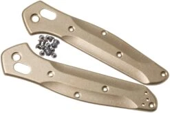 Flytanium Benchmade 940 Osborne Scales, Laiton