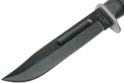 KA-BAR D2 Extreme Fighting Knife 1292, Straight Edge, Kraton Handle, étui En Plastique -Victorinox Boutique KA1292 03 ka bar
