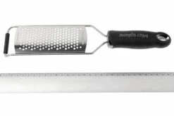 Microplane - Râpe à Gros Grains Gourmet -Victorinox Boutique KT3049 03 microplane rasp kt3049 d3