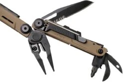 Leatherman Signal Coyote Pince Multifonction De Survie, étui En Nylon 13 Leatherman Signal Coyote Pince Multifonction De Survie, étui En Nylon -Victorinox Boutique LE7000 COY 03 leatherman signal le7000 coy 03