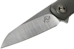 Liong Mah Hawk, Marble Carbon Fiber, Couteau De Poche 12 Liong Mah Hawk, Marble Carbon Fiber, Couteau De Poche -Victorinox Boutique LO HA MCF 03 liong mah