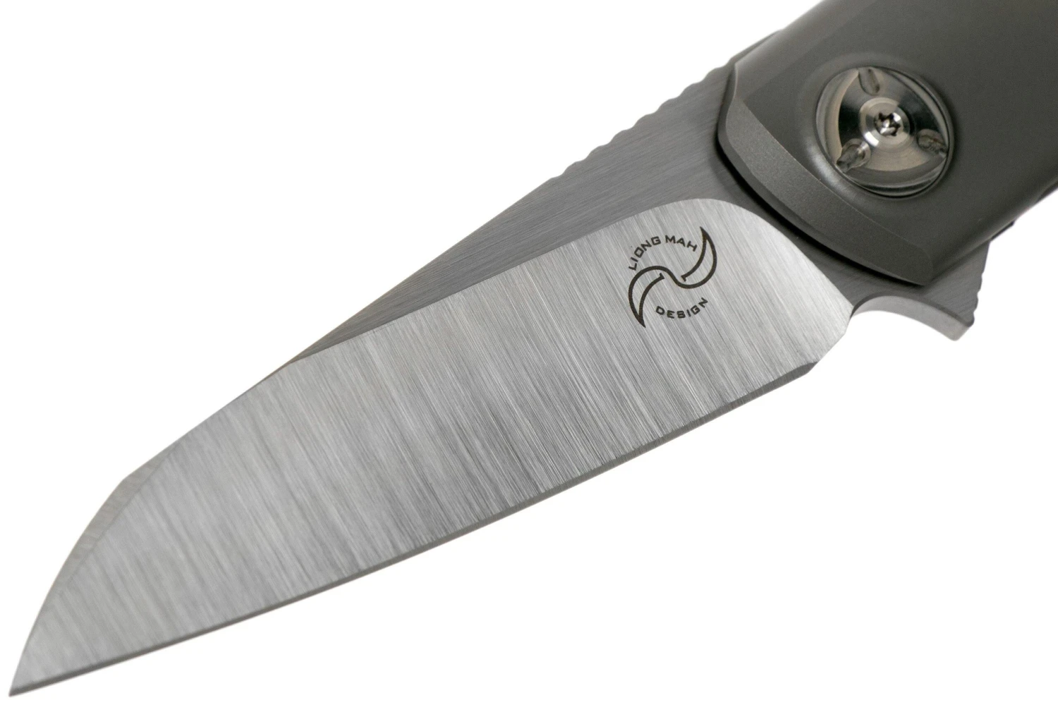 Liong Mah Hawk, Marble Carbon Fiber, Couteau De Poche 5 Liong Mah Hawk, Marble Carbon Fiber, Couteau De Poche – Image 3