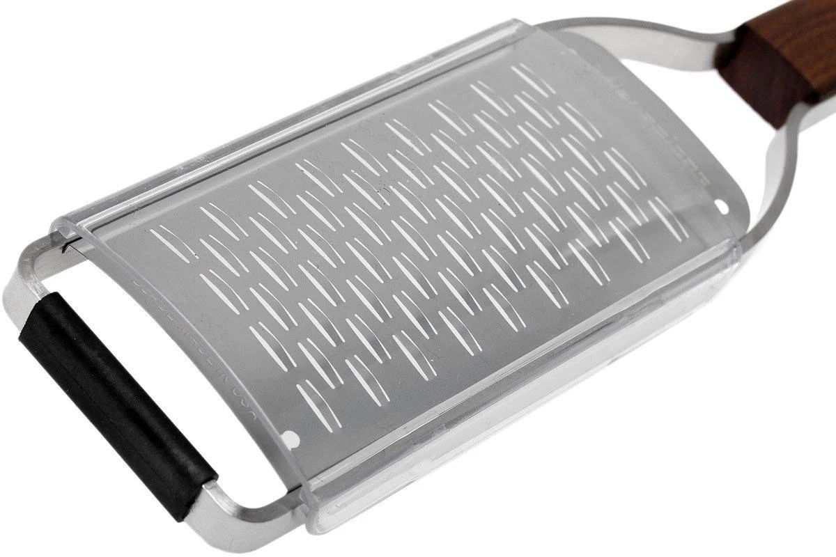 Microplane Master Grater Rasp Ribbon #4, Medium 43302 5 Microplane Master Grater Rasp Ribbon #4, Medium 43302 – Image 3