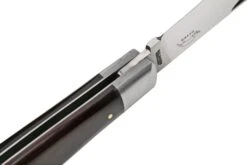 Otter Anchor Knife 173 M.L. Large Carbon, Grenadilla, Brass Anchor, Couteau De Poche 14 Otter Anchor Knife 173 M.L. Large Carbon, Grenadilla, Brass Anchor, Couteau De Poche -Victorinox Boutique OR173ML 06 otter