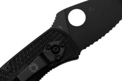 Spyderco Ambitious Lightweight Black C148SBBK Couteau De Poche Dentelé -Victorinox Boutique SPC148SBBK 05 spyderco