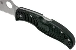 Spyderco Rockjumper C254SBK Serrated Couteau De Poche -Victorinox Boutique SPC254SBK 07 spyderco