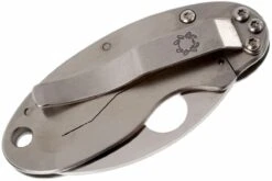 Spyderco - C29P Cricket SS -Victorinox Boutique SPC29P 04 spyderco cricket ss spc29p d4