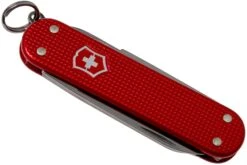 Victorinox Classic SD Alox Colours, Sweet Berry 0.6221.201G Couteau Suisse 9 Victorinox Classic SD Alox Colours, Sweet Berry 0.6221.201G Couteau Suisse -Victorinox Boutique VT0 6221 201G 04 victorinox