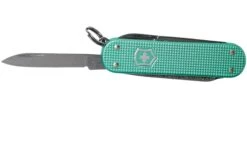 Victorinox Classic SD Alox Colors, Minty Mint 0.6221.221G Couteau Suisse 8 Victorinox Classic SD Alox Colors, Minty Mint 0.6221.221G Couteau Suisse -Victorinox Boutique VT0 6221 221G 03 victorinox