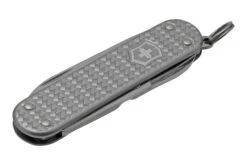 Victorinox Classic SD Precious Alox, Infinite Grey 0.6221.4031G Couteau Suisse -Victorinox Boutique VT0 6221 4031G 05 victorinox