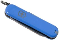 Victorinox Classic SD Colours, Summer Rain 0.6223.28G Couteau Suisse -Victorinox Boutique VT0 6223 28G 04 victorinox