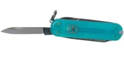 Victorinox Classic SD Translucent Colors, Tropical Surf 0.6223.T24G Couteau Suisse -Victorinox Boutique VT0 6223 T24G 03 victorinox