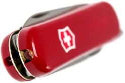 Victorinox Signature Lite Rouge 0.6226 Couteau Suisse 11 Victorinox Signature Lite Rouge 0.6226 Couteau Suisse -Victorinox Boutique VT0 6226 04 victorinox vt0 6226 04