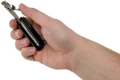 Victorinox NailClip 580 Black 0.6463.3 Couteau Suisse 13 Victorinox NailClip 580 Black 0.6463.3 Couteau Suisse -Victorinox Boutique VT0 6463 3 06 victorinox