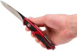 Victorinox RangerGrip 53 Rouge-noir 0.9623.C Couteau Suisse -Victorinox Boutique VT0 9623 C 05 victorinox vt0 9623 c 05