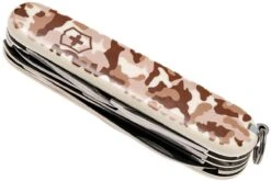 Victorinox Huntsman Desert Camouflage 1.3713.941 Couteau Suisse 12 Victorinox Huntsman Desert Camouflage 1.3713.941 Couteau Suisse -Victorinox Boutique VT1 3713 941 05 victorinox vt1 3713 941 05