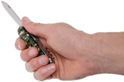 Victorinox Huntsman Camouflage 1.3713.94 Couteau Suisse -Victorinox Boutique VT1 3713 94 05 victorinox