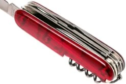 Victorinox Huntsman Rouge Transparent 1.3713.T Couteau Suisse -Victorinox Boutique VT1 3713 T 03 victorinox vt1 3713 t 03