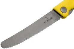 Victorinox SwissClassic Couteau à Légumes Pliant Dentelé Jaune, 6.7836.F8B 11 Victorinox SwissClassic Couteau à Légumes Pliant Dentelé Jaune, 6.7836.F8B -Victorinox Boutique VT6 7836 F8B 03 victorinox