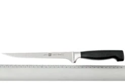 Zwilling - Four Star (4 Étoiles) Couteau à Filet -Victorinox Boutique ZW31073 180 04 zwilling foue star 31073 180 fileermes d4